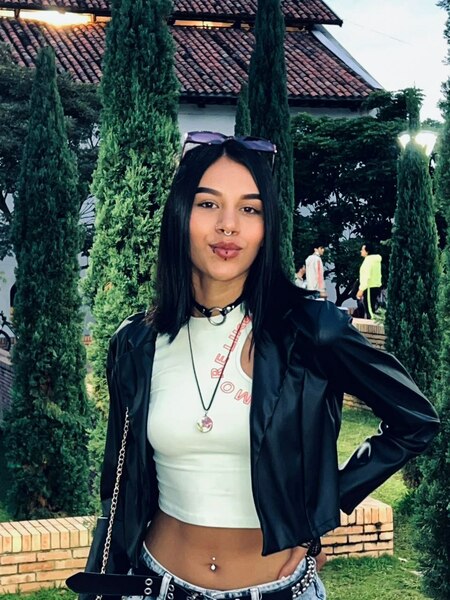 Performer SamanthaRing Photo 2