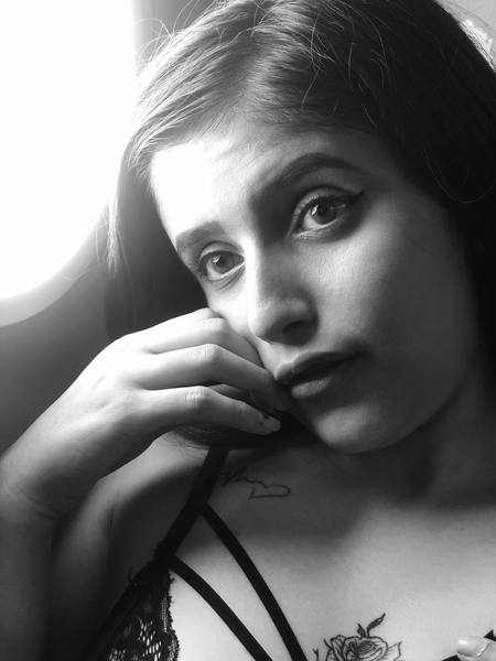 Performer antonellablumm Photo 11