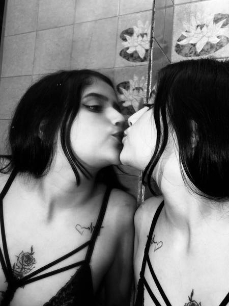 Performer antonellablumm Photo 8