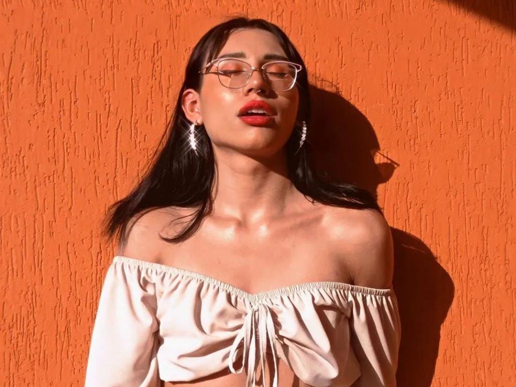 Imagen de perfil de modelo de cámara web de Violetchachkii