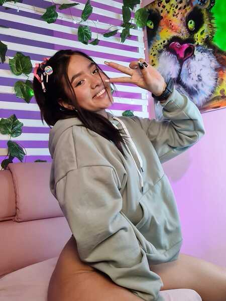 Darsteller Amberbrunette Foto 9