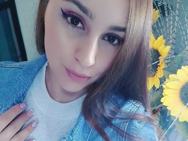 Image de profil du modèle de webcam DulceDiamond