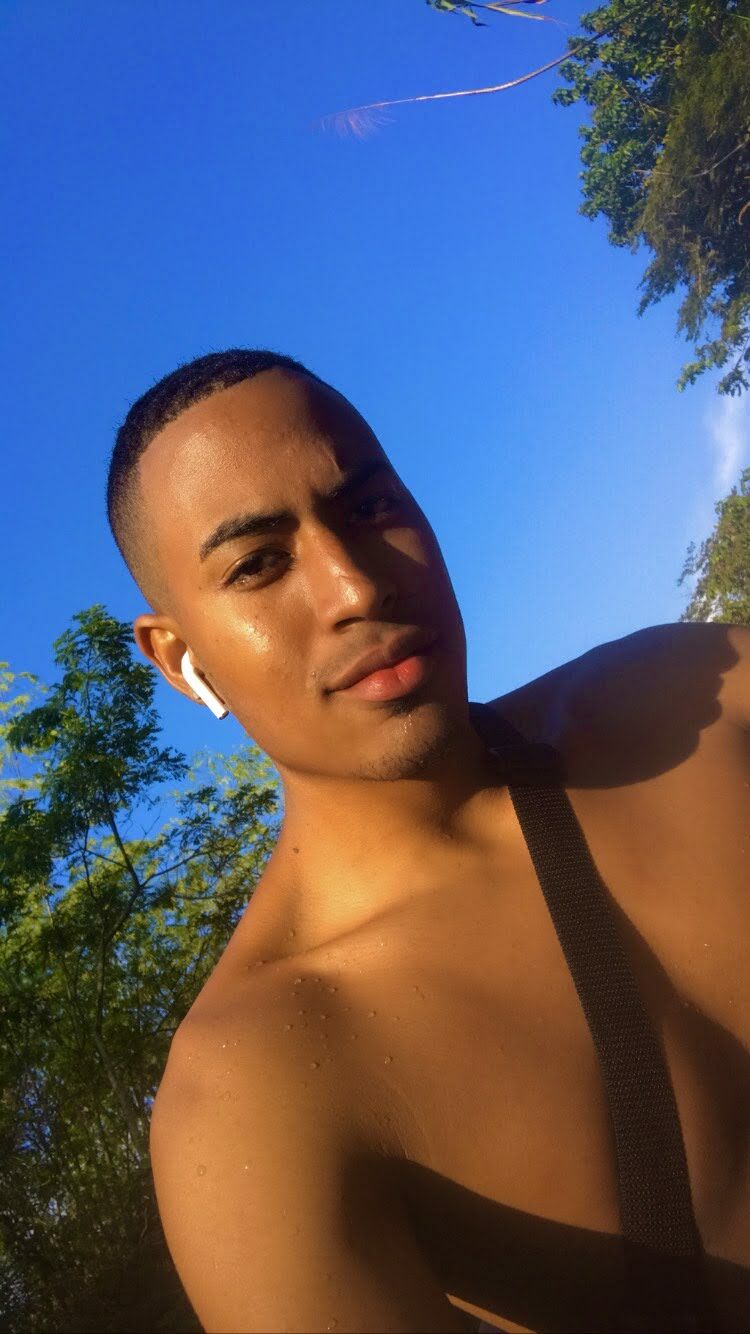 Interprète iamChrisAng Photo 12