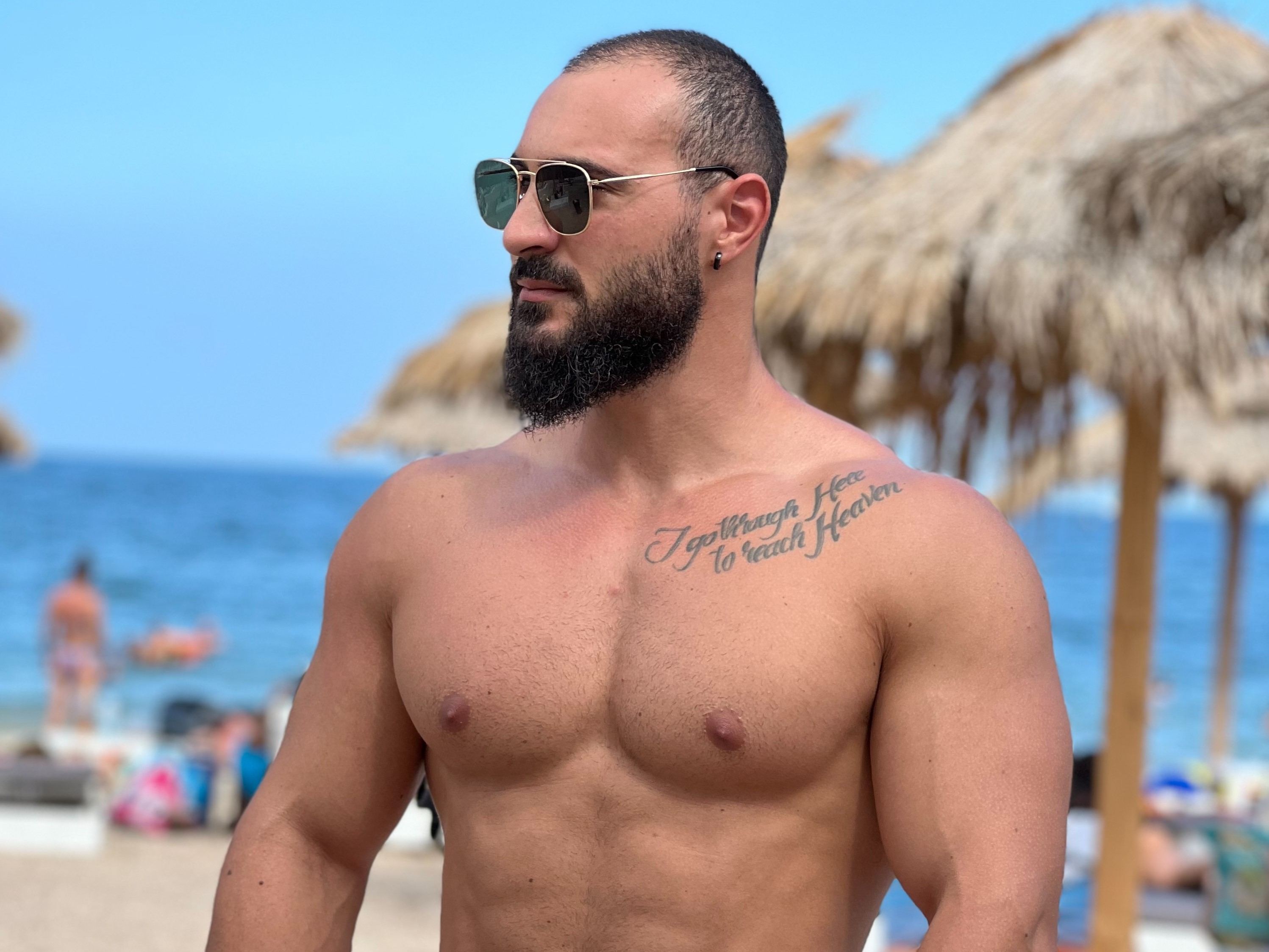 DenisGrant profilbild på webbkameramodell