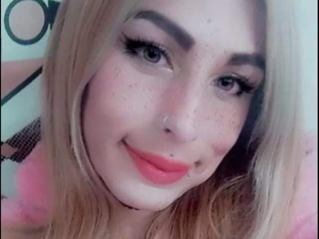 Imagen de perfil de modelo de cámara web de TheQueen69