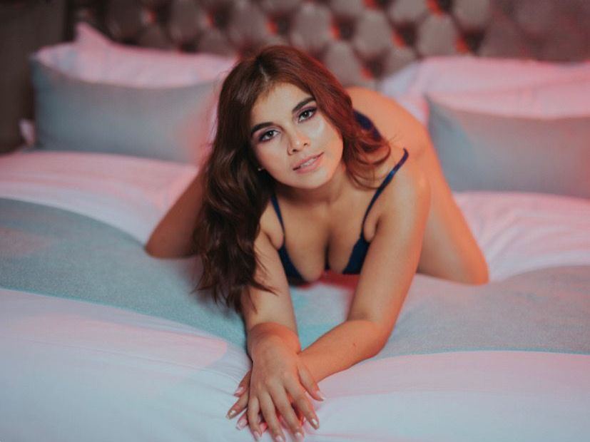 Image de profil du modèle de webcam AngelJonees