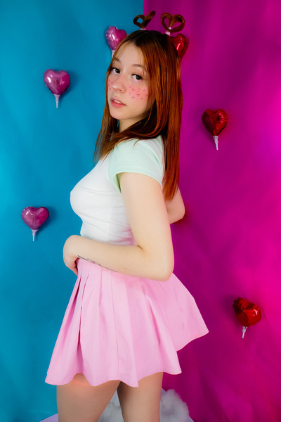 Performer WinnieVance Photo 3