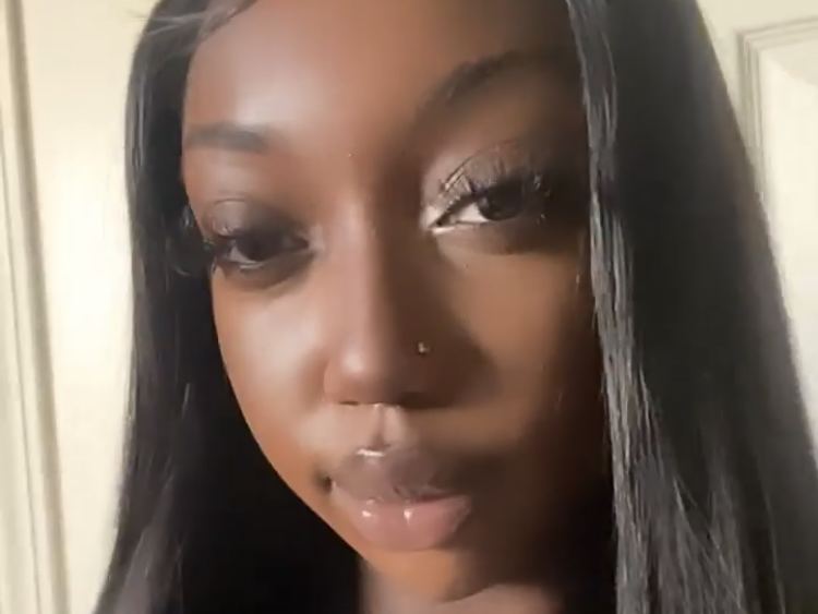 DestinyJackson profilbild på webbkameramodell 