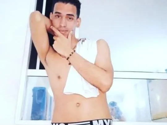 Image de profil du modèle de webcam PARTY78