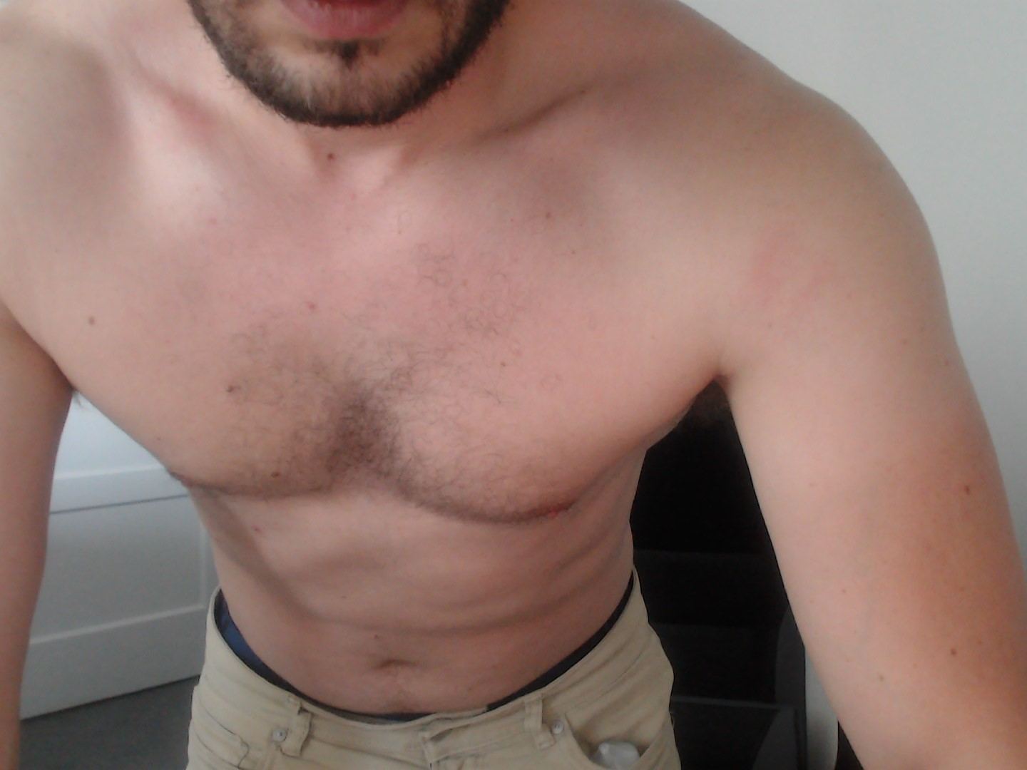 Image de profil du modèle de webcam hotboy83