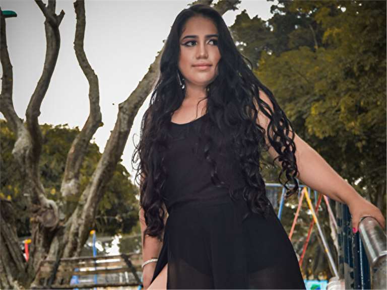 Utøver annitahott Bilde 10