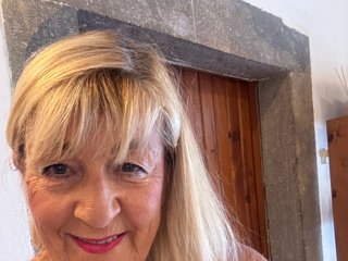 FoxyLeo immagine del profilo del modello di cam