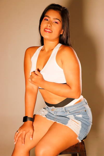 Artist Arianaasuarez Foto 7