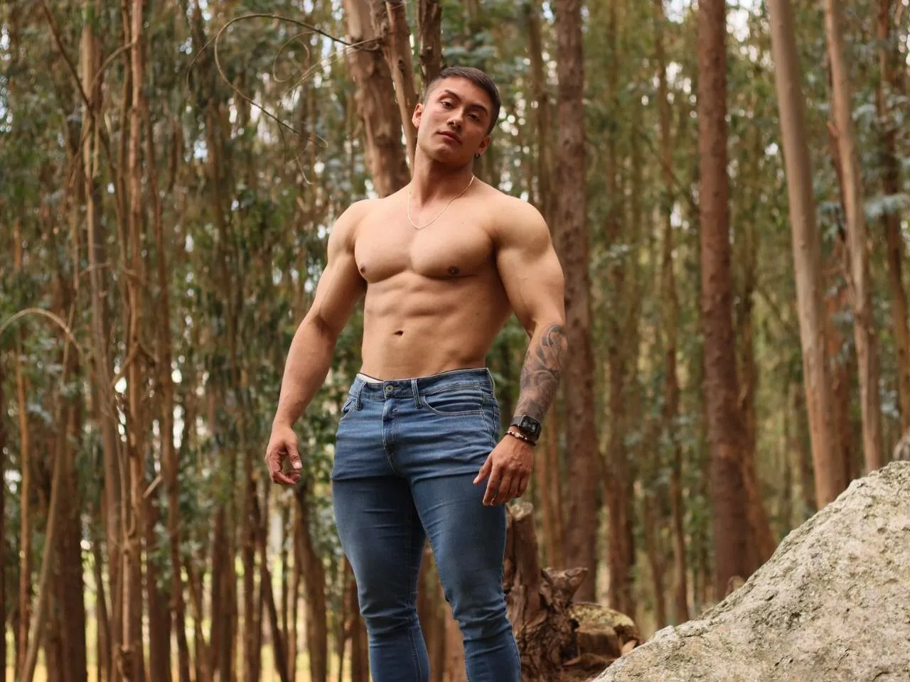 MackLewis immagine del profilo del modello di cam
