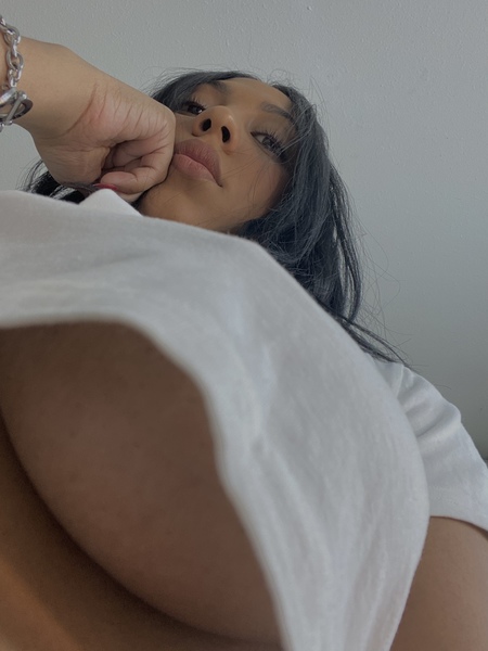 Interprète NicolleVera Photo 1