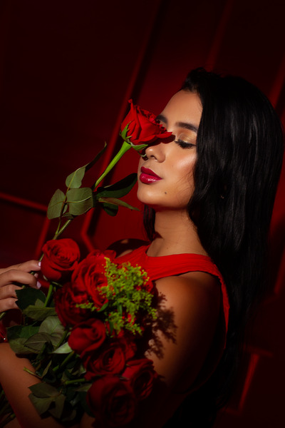 Performer HayleeMartin Photo 5