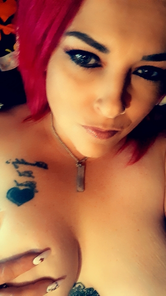 Performer JadeHeart Photo 10