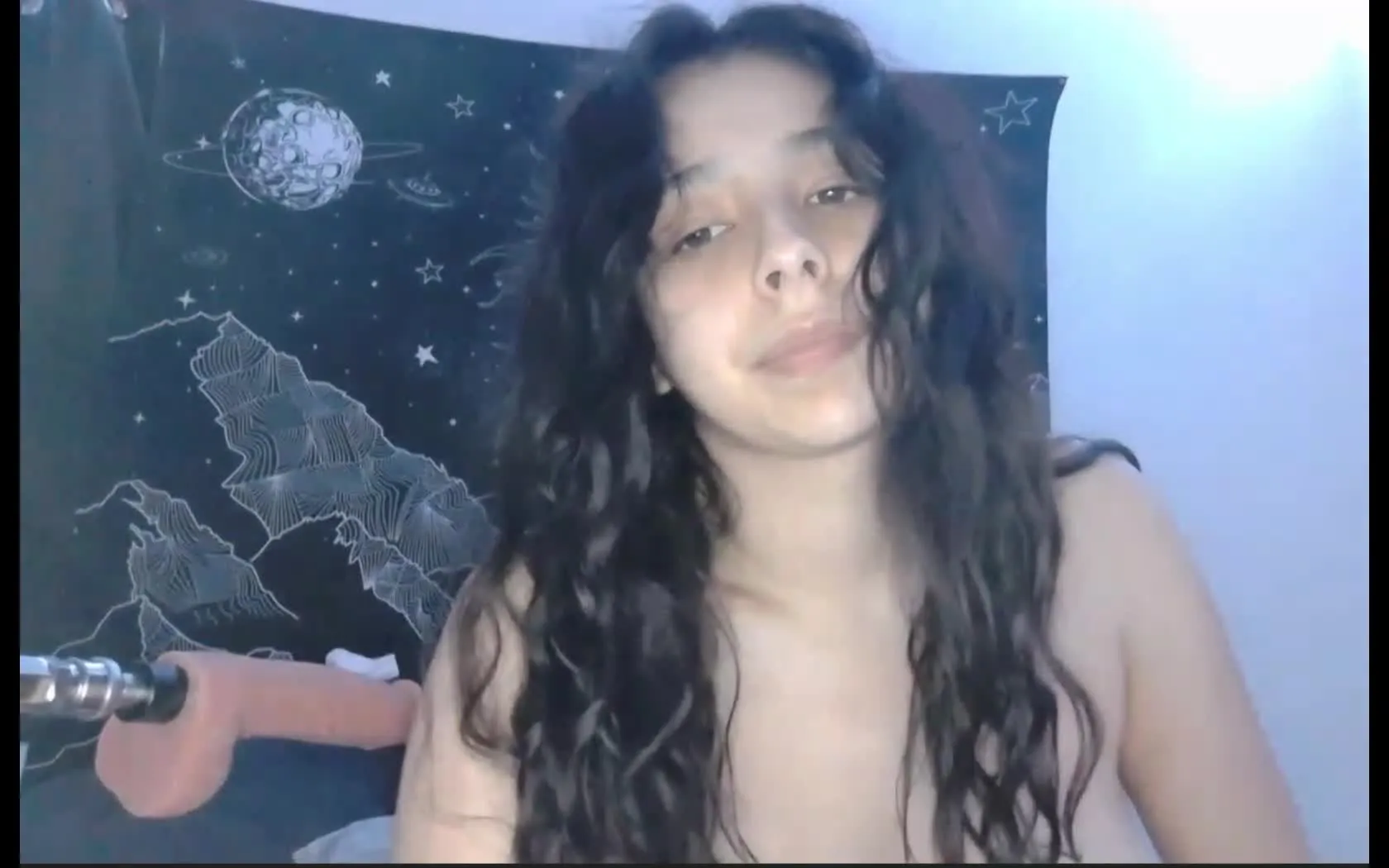 Artiest CinnamonI Video 1