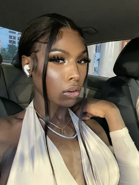 Interprete SexyAssChunli Foto 10