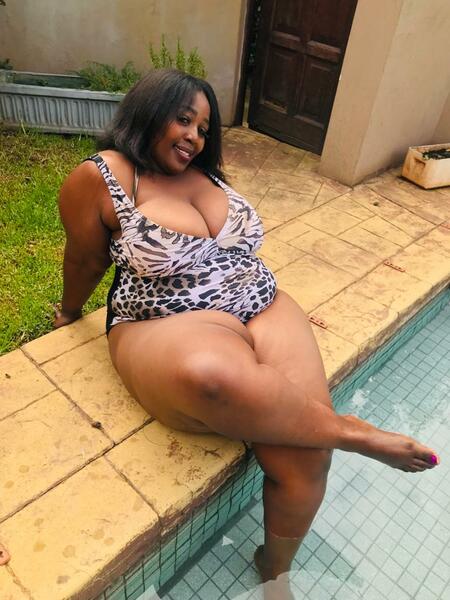 Artiest HugeTitsandAss4U Foto 4