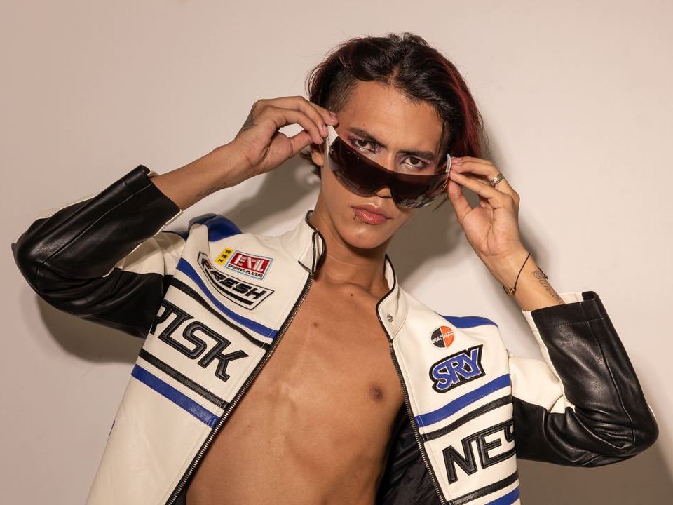 jeanpaul18 profilbild på webbkameramodell