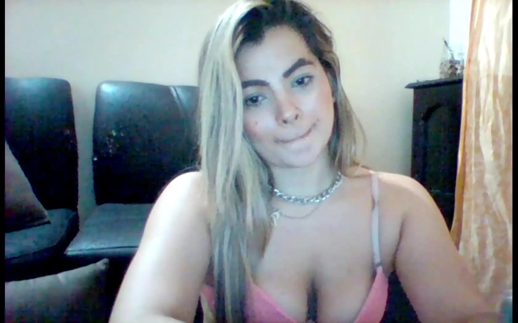 Utøver EvelynTellez Video 1