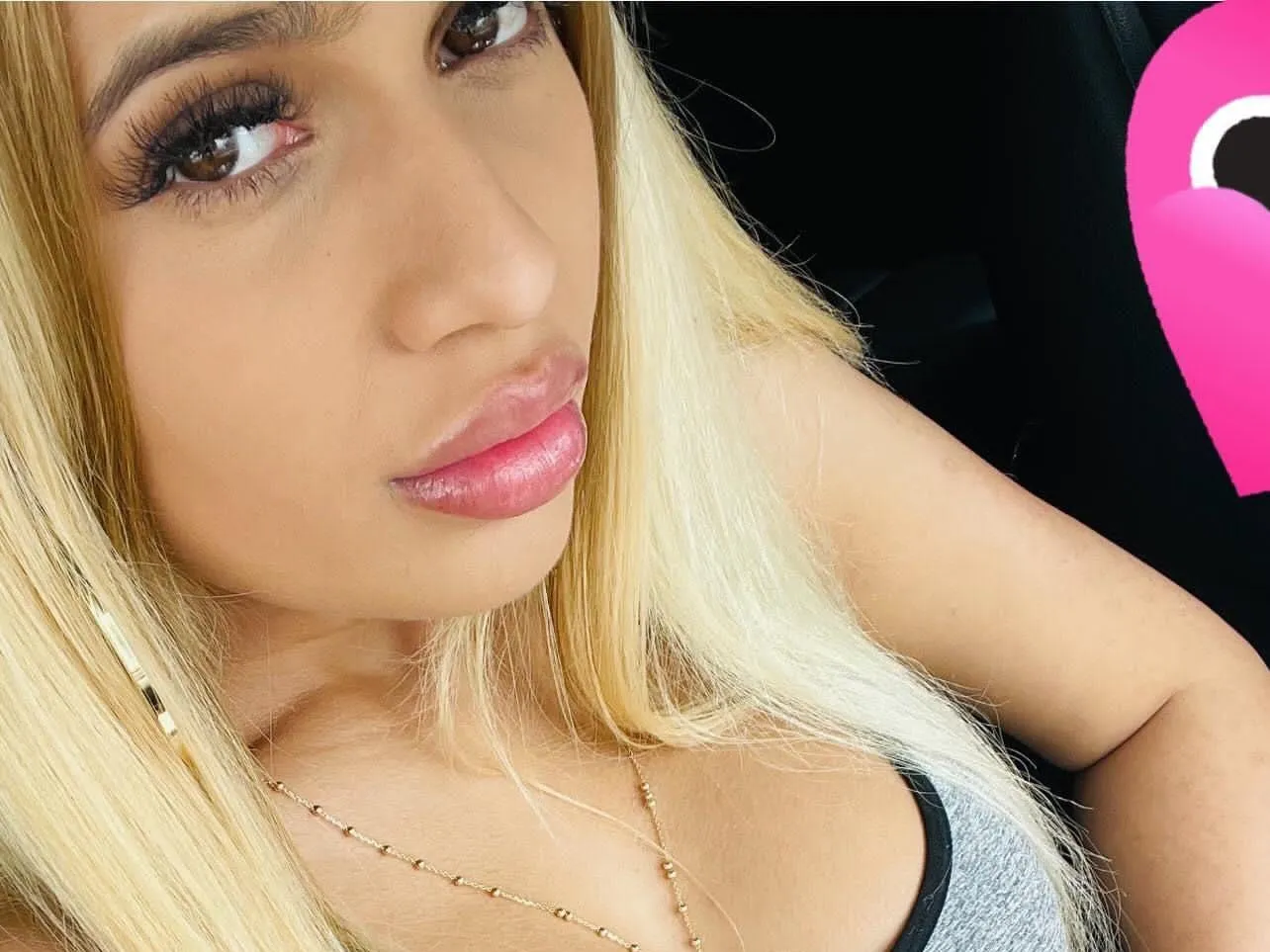 soffiadiamond profilbild på webbkameramodell