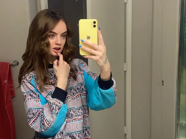 LexintheMatrix profilbild på webbkameramodell