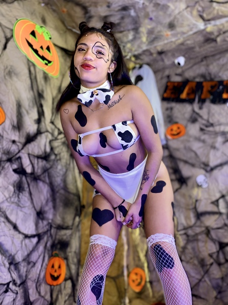 Interprète ArinnaTompson21 Photo 4