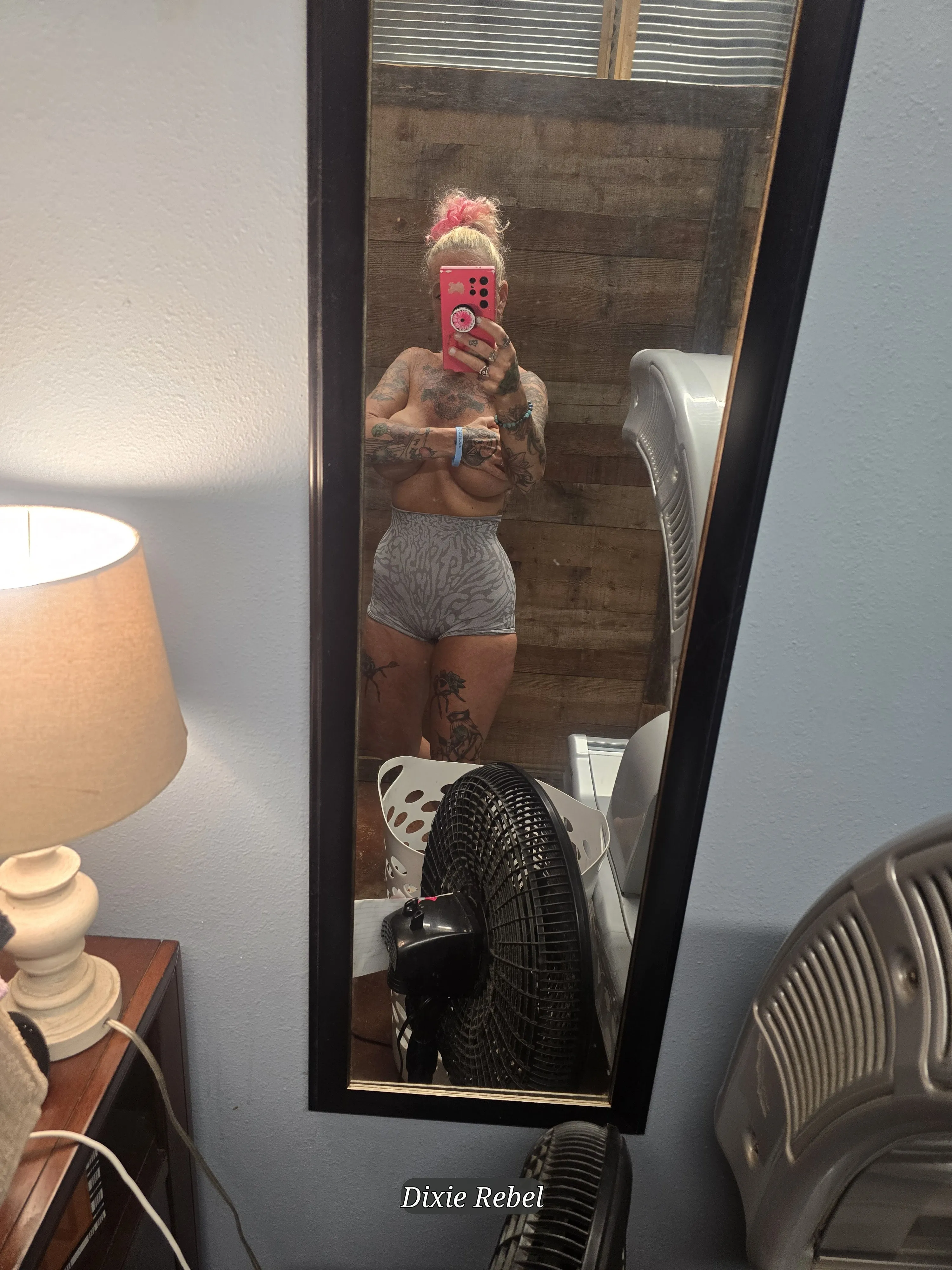 Artista DixierebelDixiedime Foto 1