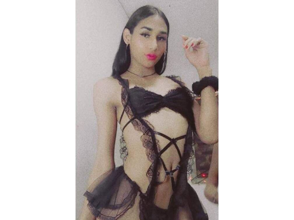 Imagen de perfil de modelo de cámara web de andreaqueen18