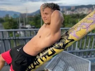 Image de profil du modèle de webcam AnthonyMendez