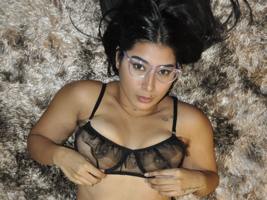 ElinaLuna profielfoto van cam model