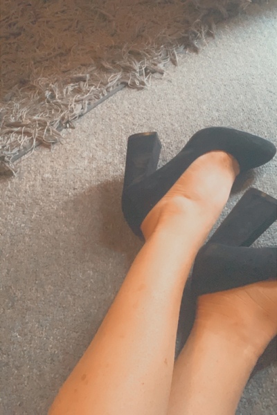 Interprete UnfaithfulHousewife Foto 2
