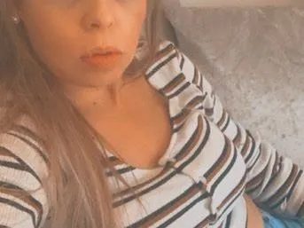 Foto de perfil de modelo de webcam de UnfaithfulHousewife