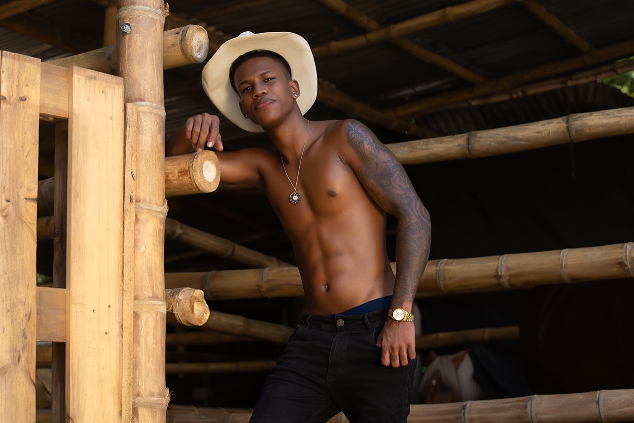 Interprète Joshhuntt Photo 1