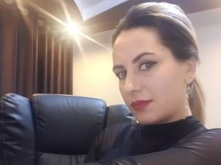 Image de profil du modèle de webcam close2u