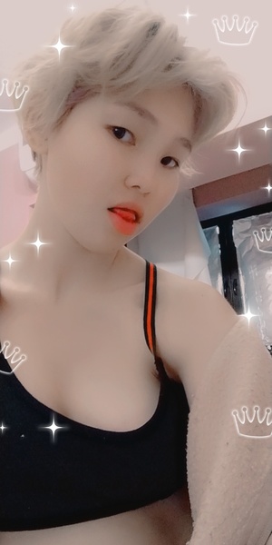 Performer yurimi Photo 7