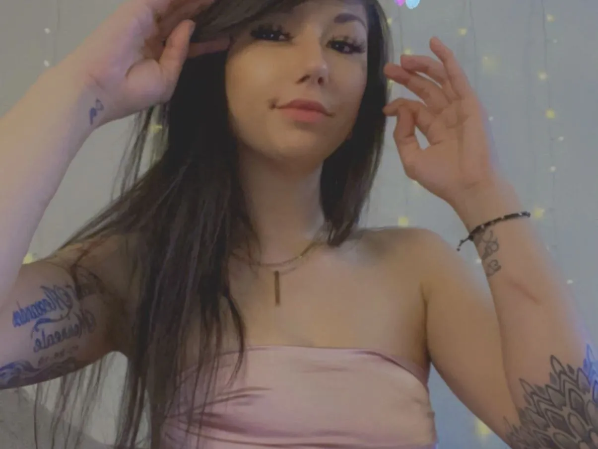 Skylarbonez Profilbild des Cam-Modells