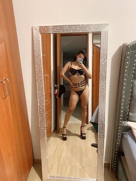 Interprète MeganHils Photo 3