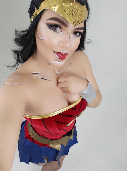 Interprète MeganHils Photo 8