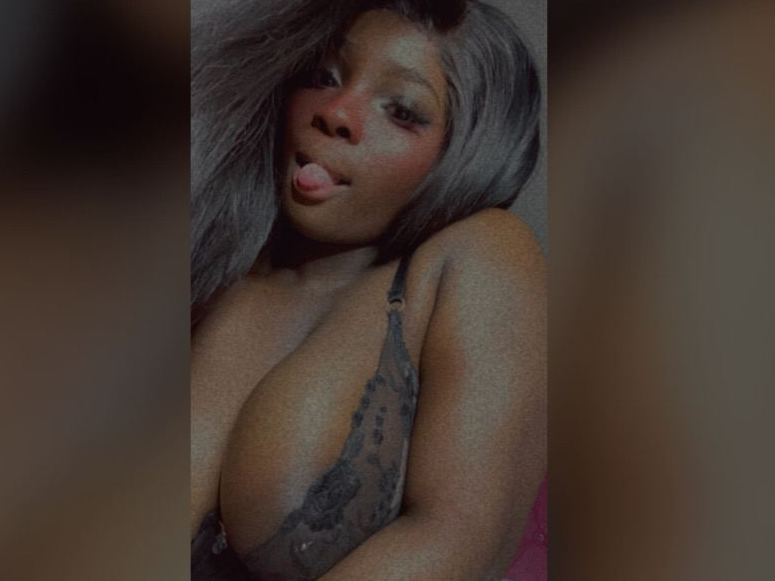 SlxttyNympho cam model profile picture 