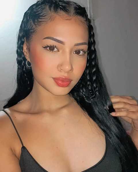 Artiest ValerieDaniels Foto 1
