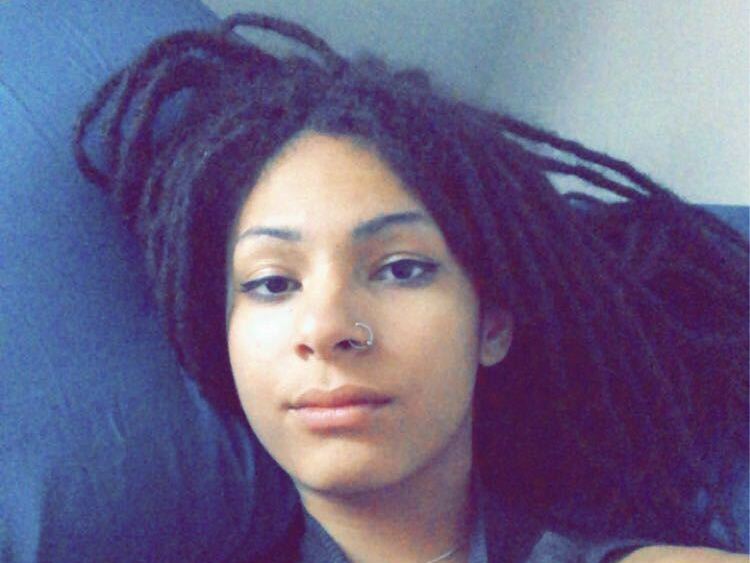 AlexandraRays129 profilbild på webbkameramodell