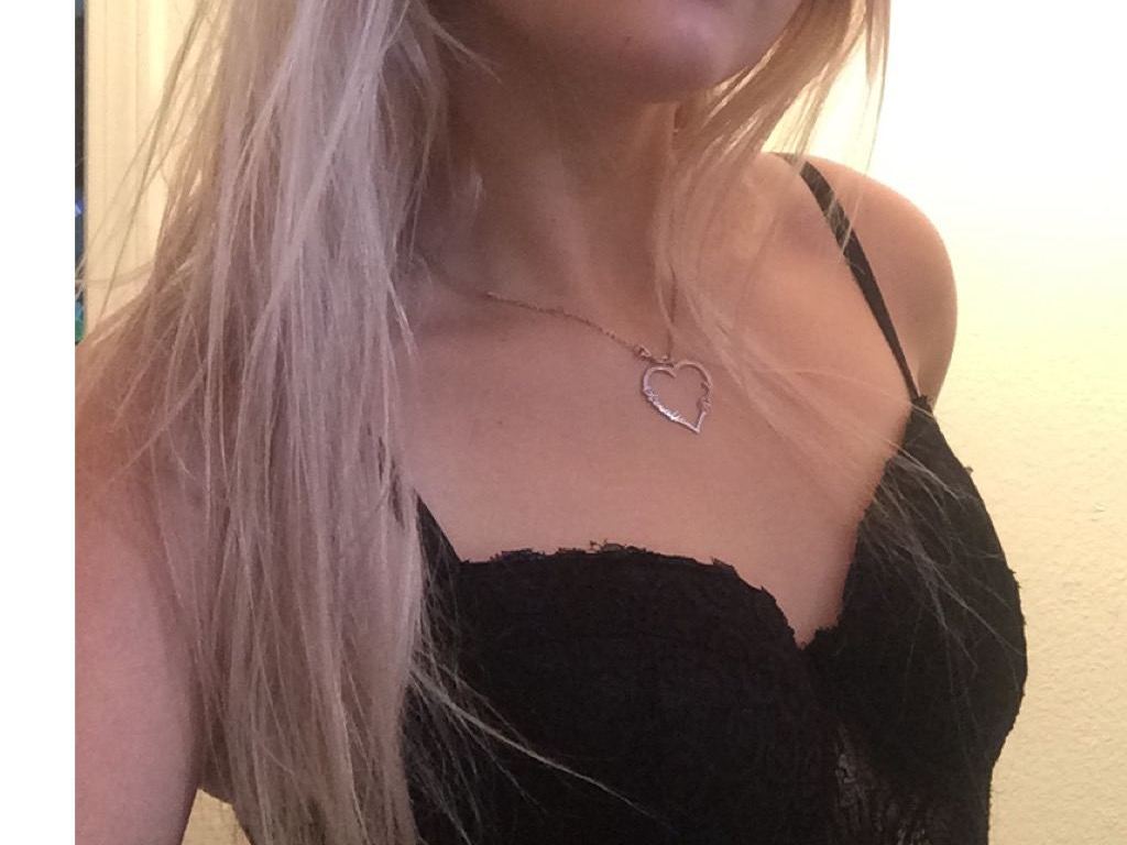 BambiFaye77 profielfoto van cam model