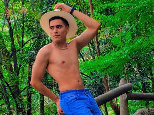 Imagen de perfil de modelo de cámara web de anttuanboy