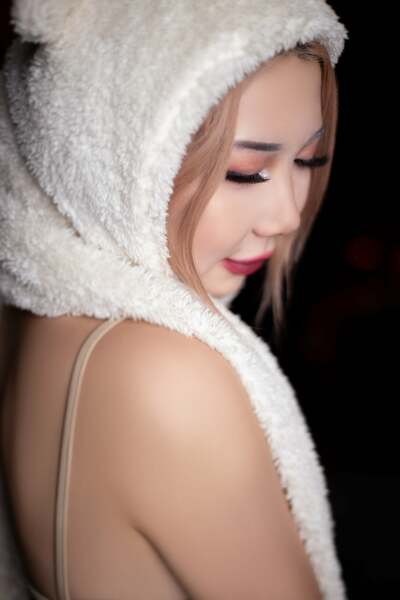 Performer HitomiCho Photo 3