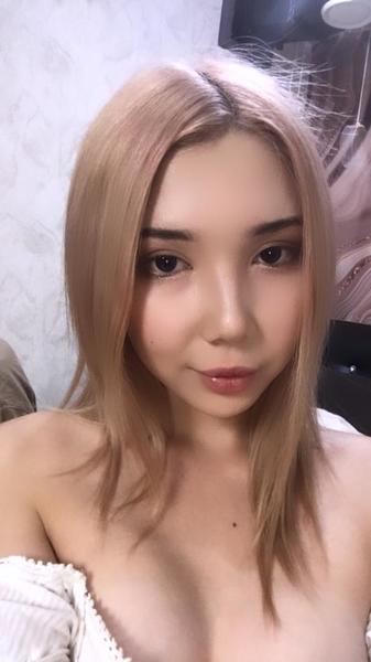 Performer HitomiCho Photo 12