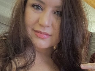 Imagen de perfil de modelo de cámara web de YourGirlfriendKat