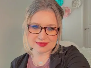 Image de profil du modèle de webcam YourGirlfriendKat